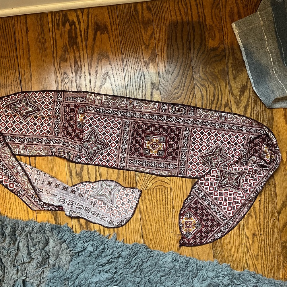 NEVER WORN! SHEIN scarf top.